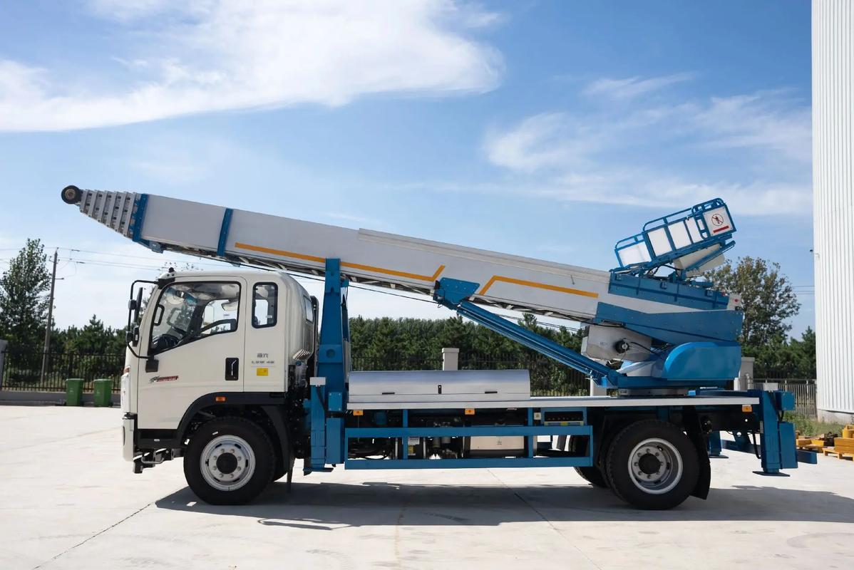 内丘县云梯上料车租赁费用