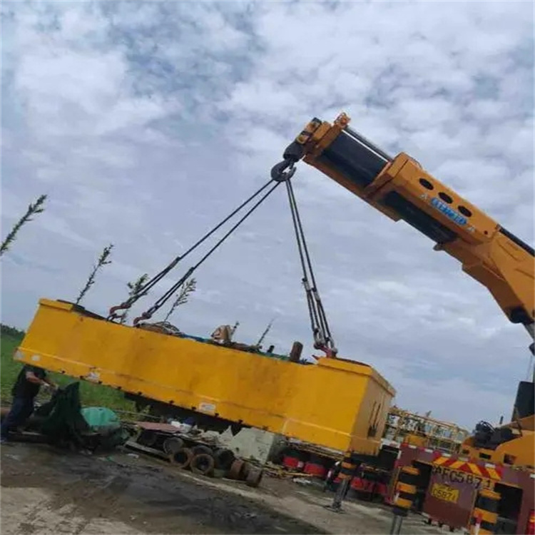 内丘县随车吊吊集装箱怎么吊